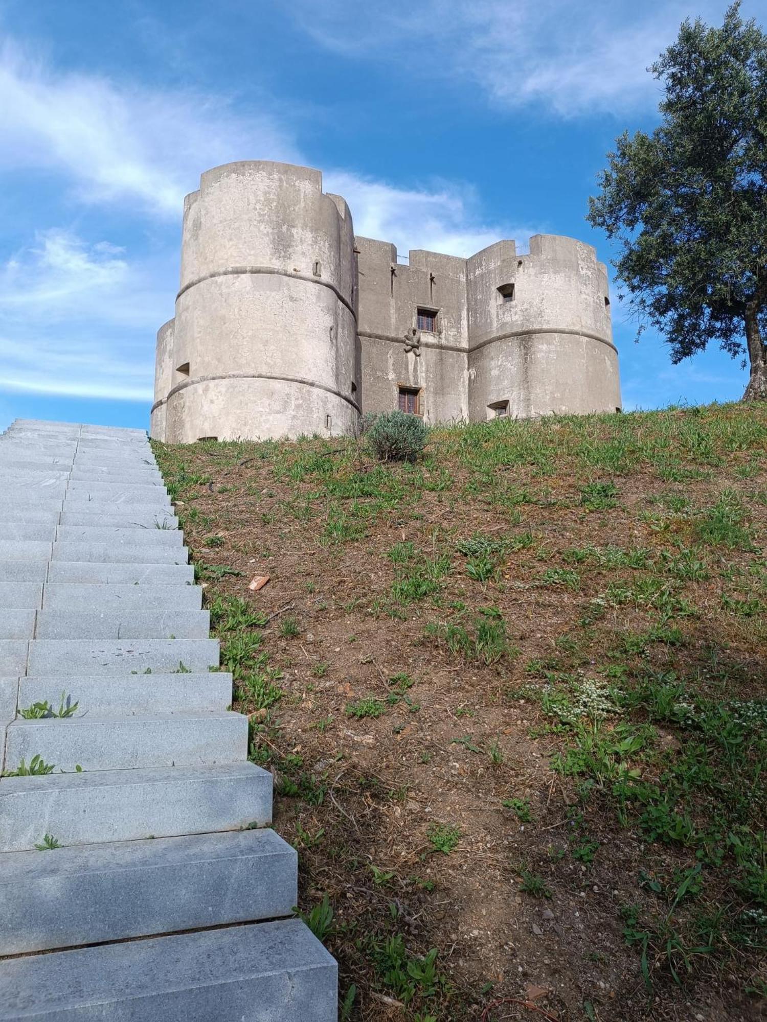 Encantada Evora Monte